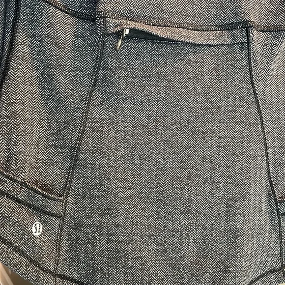 Lululemon think fast pullover - Picture 6 of 8